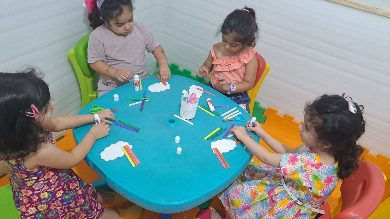 مهدکودک و پیش دبستانی طوطک در نارمک 1